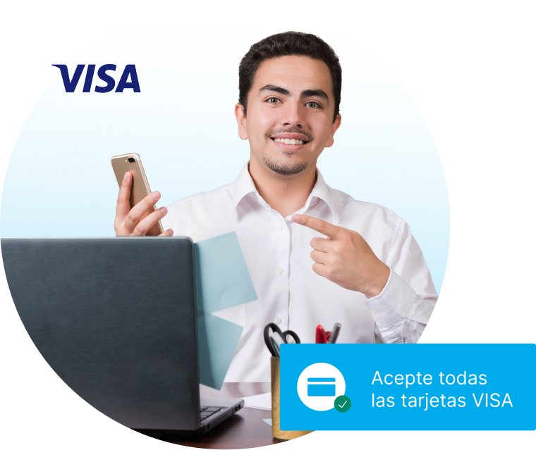 Joven usando medios de pagos en linea